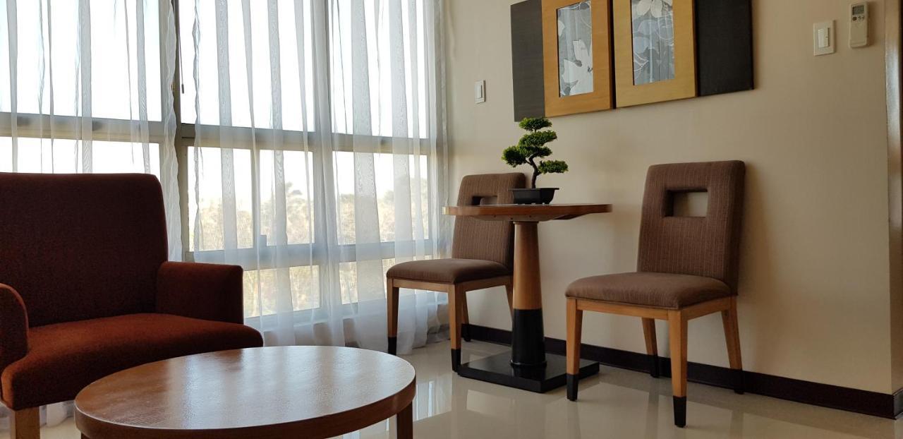 One Tagaytay Place Private Residences Tagaytay City Esterno foto